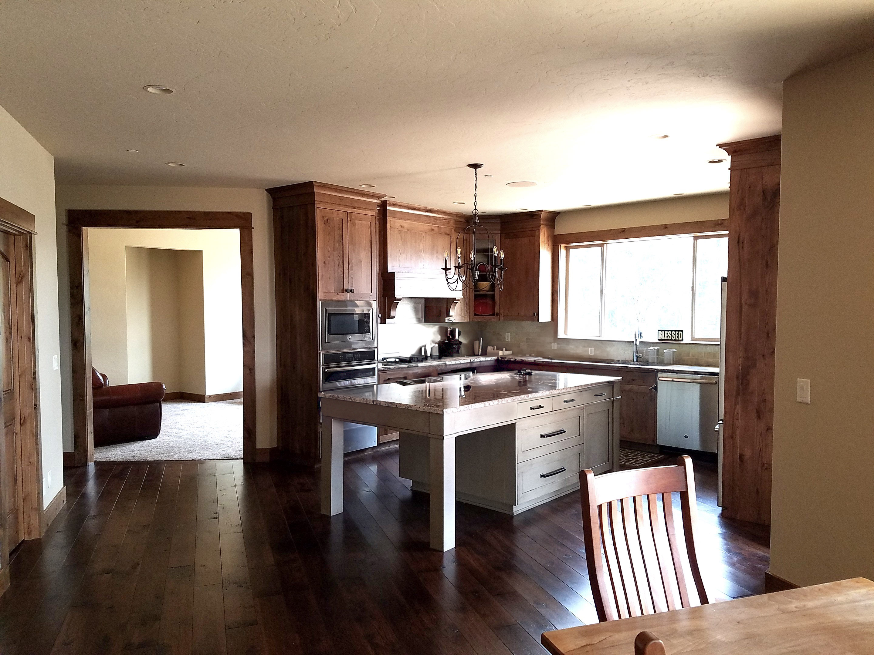 Custom Homes – Von Flue Construction Inc.